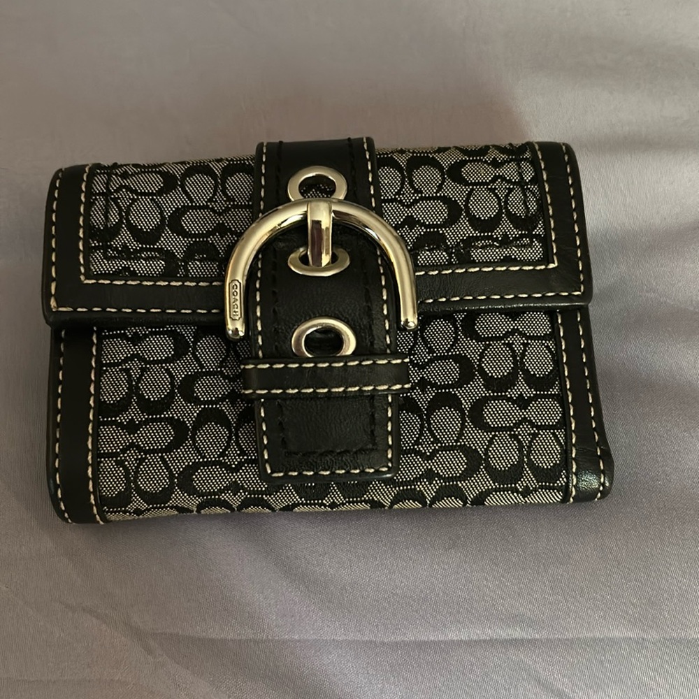 Coach Signature Canvas & Leather Buckle Wallet